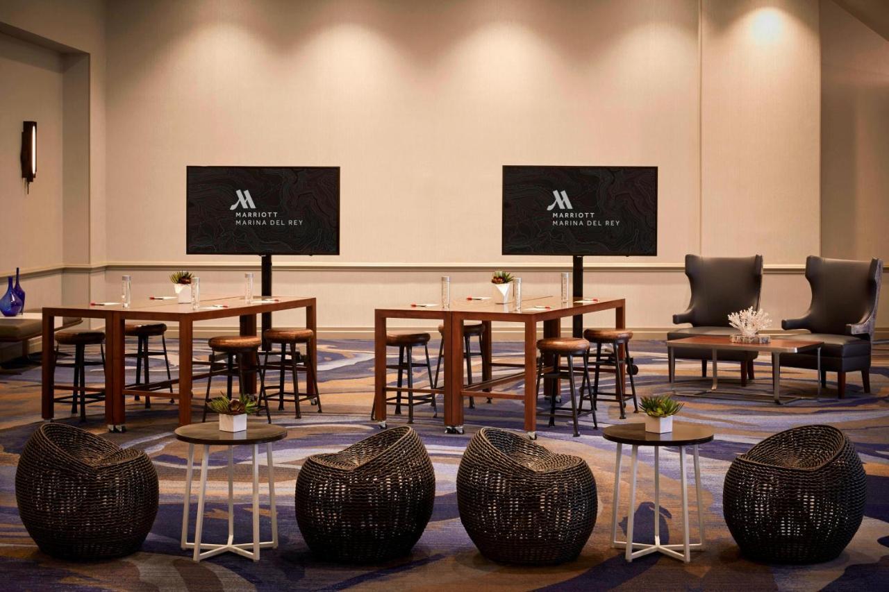 Marina Del Rey Marriott Hotel Лос Анджелис Екстериор снимка