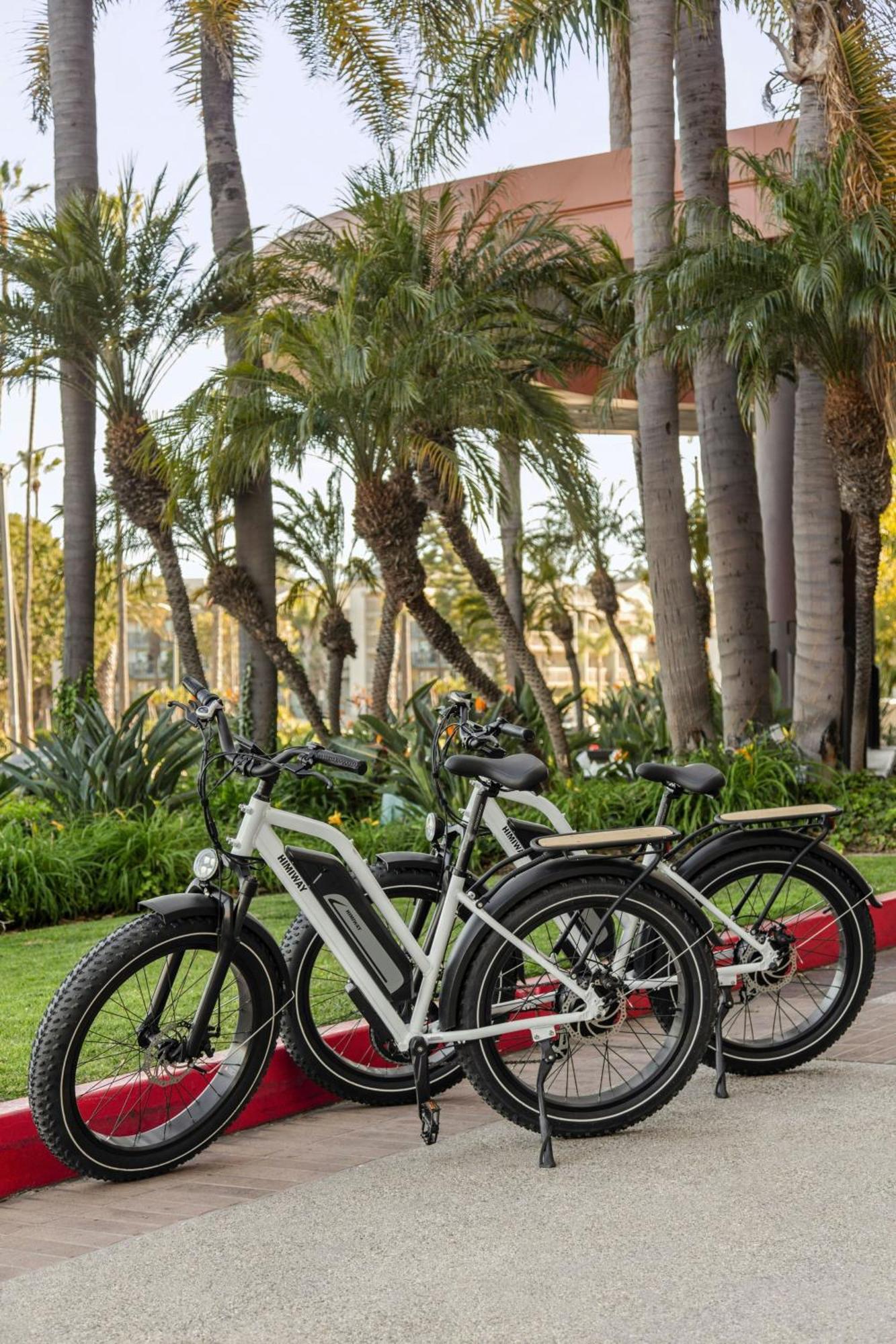 Marina Del Rey Marriott Hotel Лос Анджелис Екстериор снимка