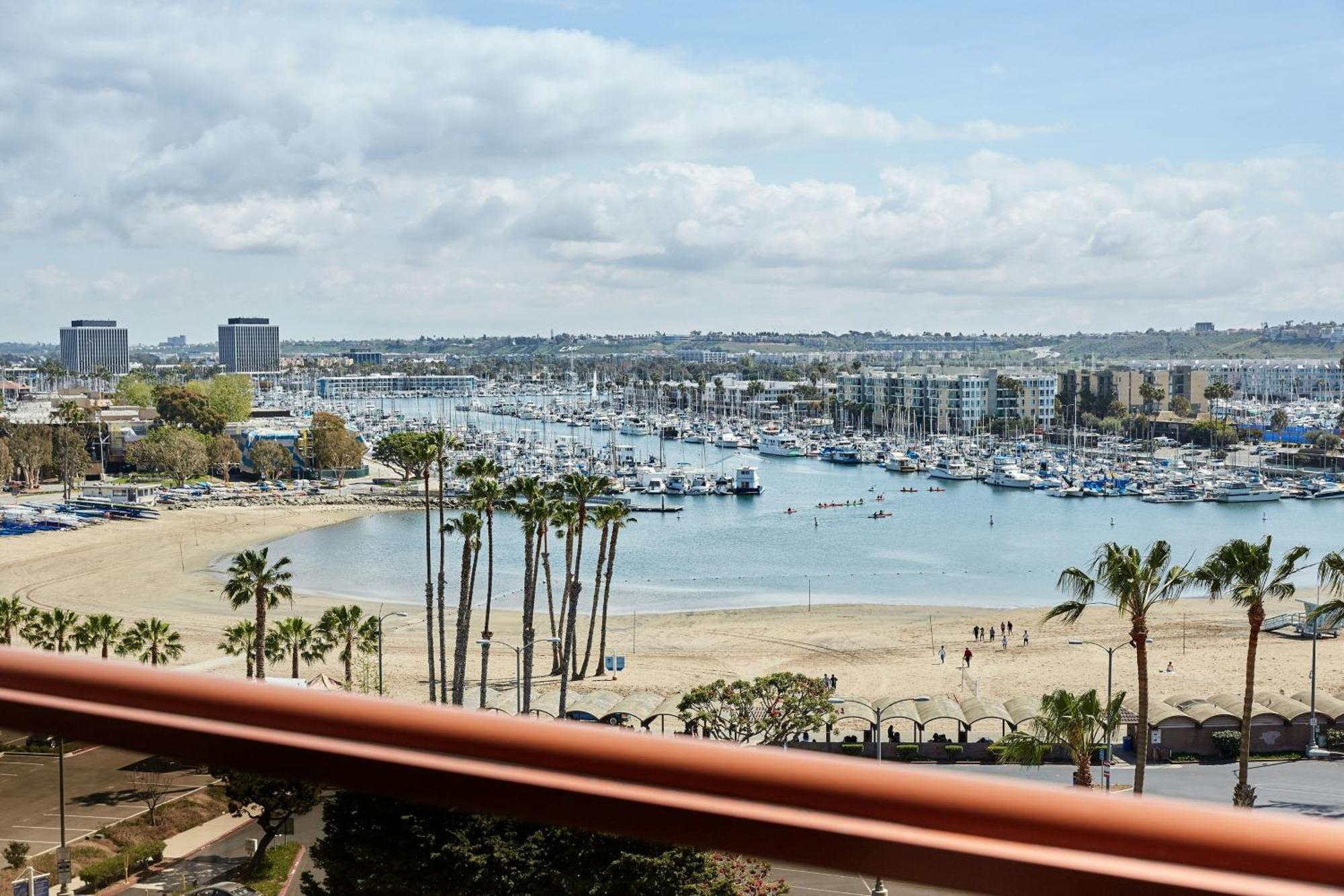 Marina Del Rey Marriott Hotel Лос Анджелис Екстериор снимка